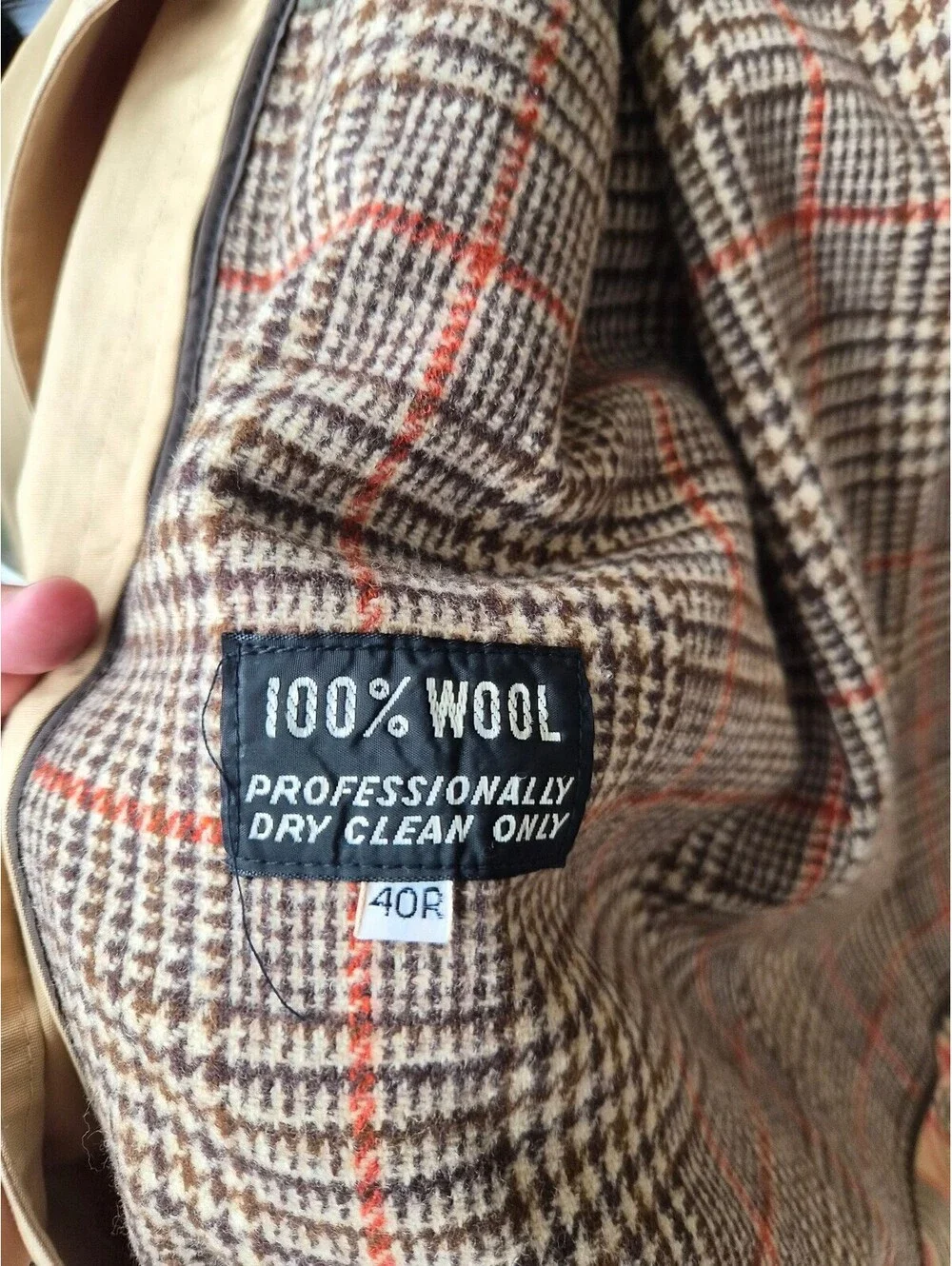 Vintage Austin Reed Regent Street Trench Coat 40R Plaid Lined Beige Raincoat